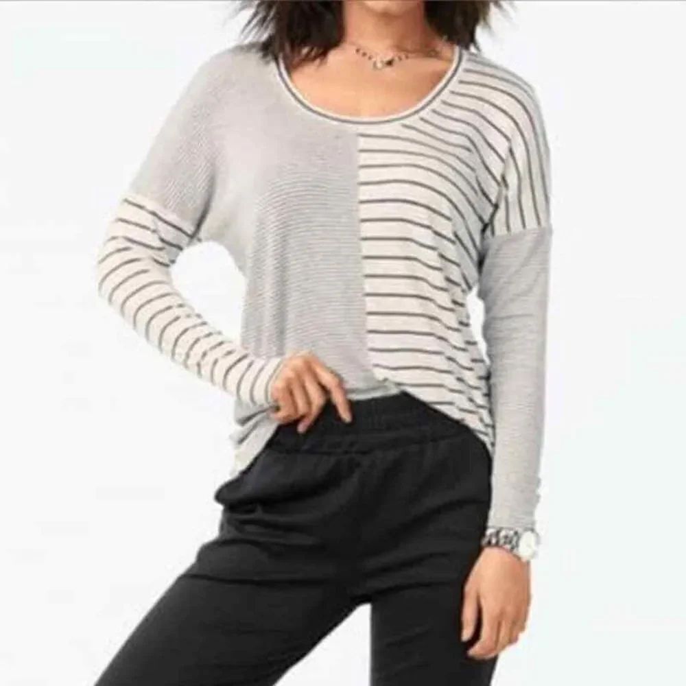 ✨ CAbi Pivot Tee✨